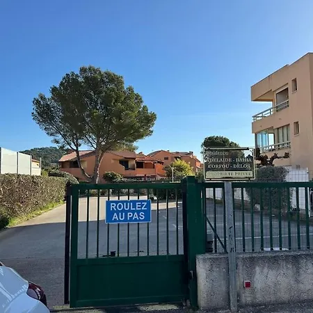 En Bord De Apartment La Londe-les-Maures